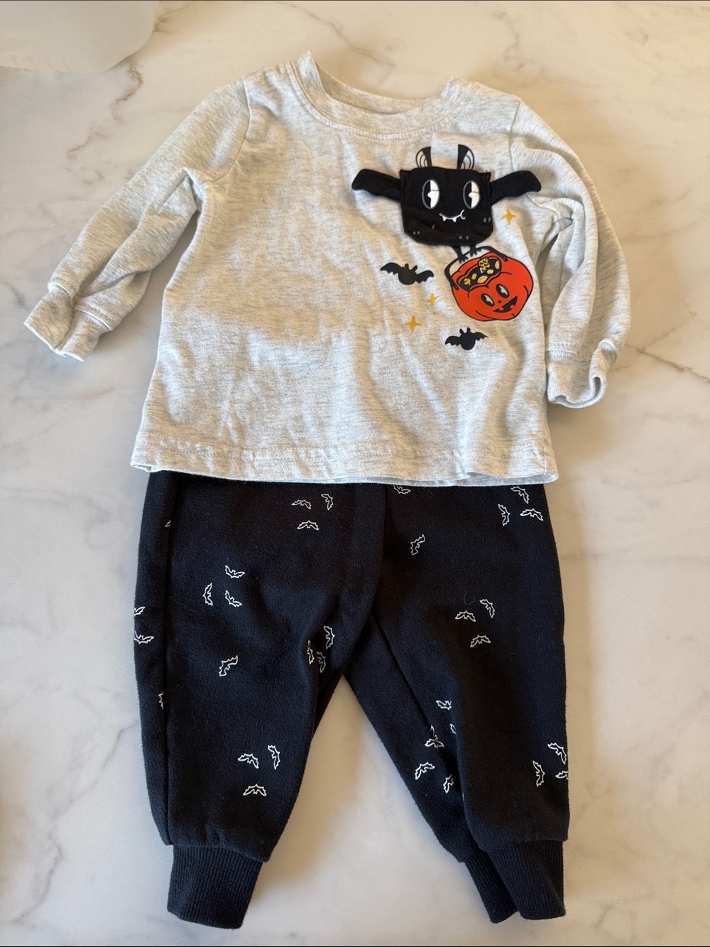 Carters Kids Gray & Black Halloween Bat Pajama Set 6m Halloween